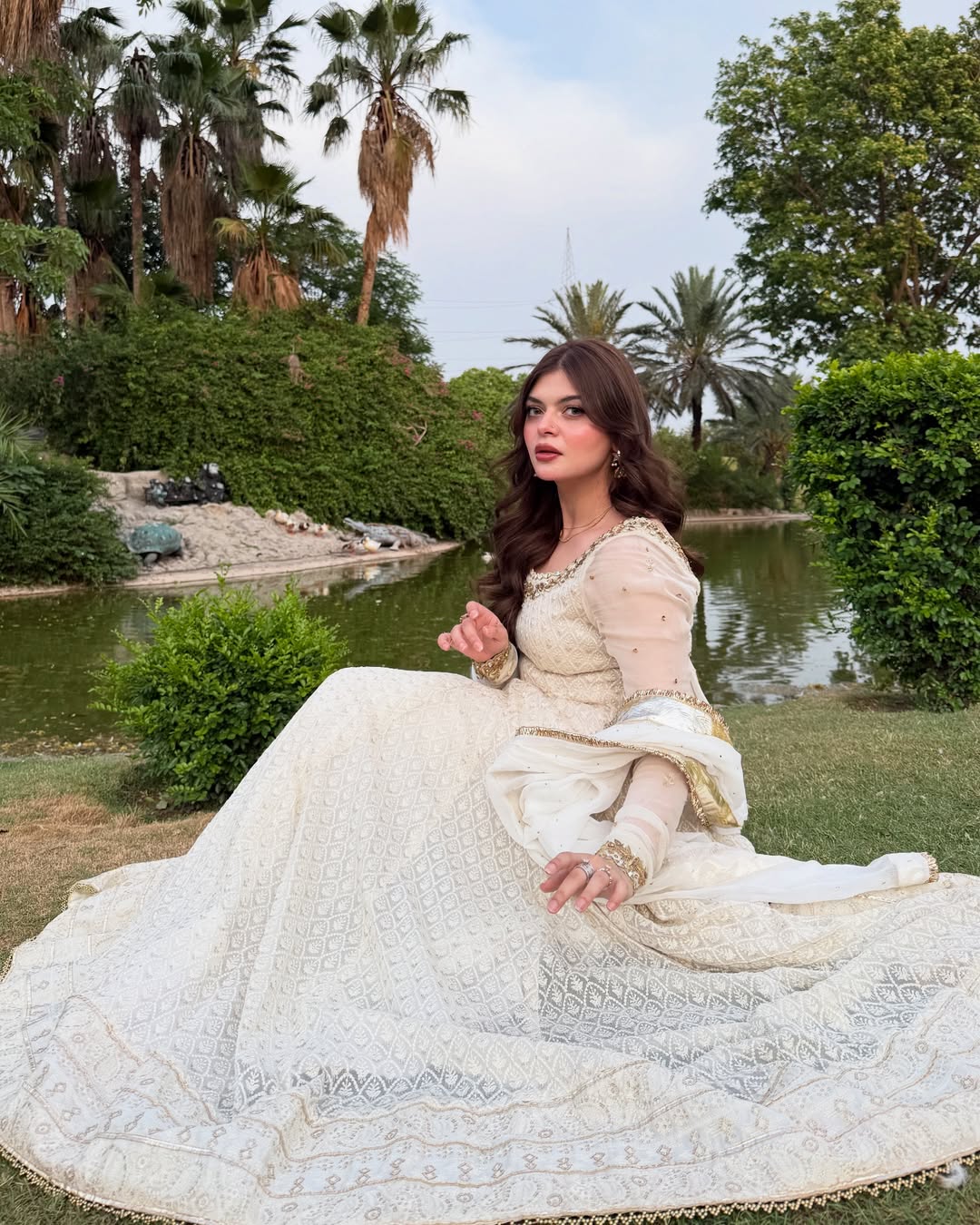 Vibrant Fox Georgette Mirror & Embroidery Anarkali Suit – Three-Piece Festive Ensemble