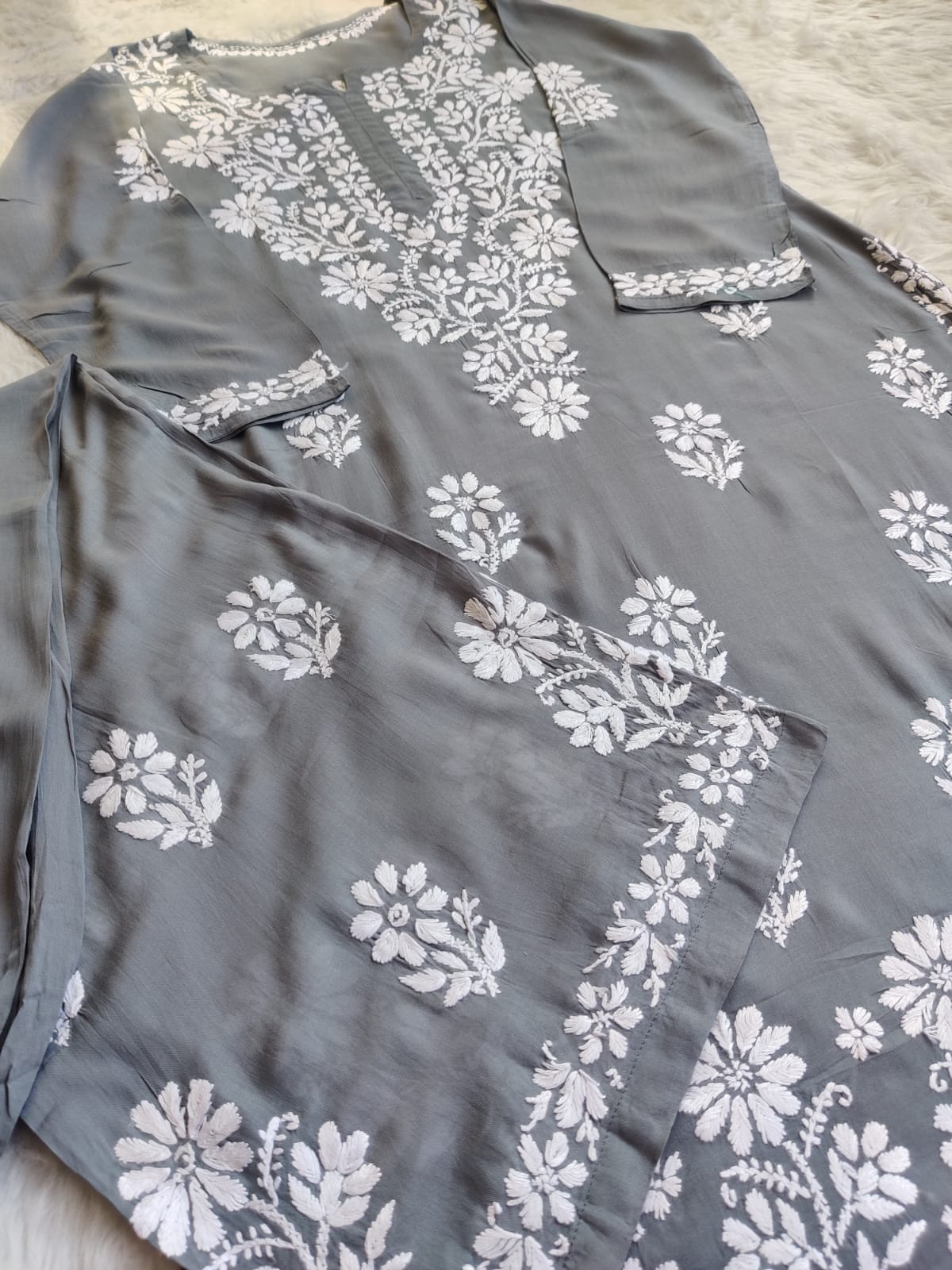 Lali Modal Chikankari Kurti Set