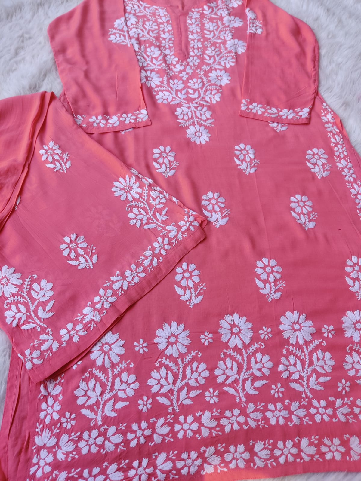Lali Modal Chikankari Kurti Set
